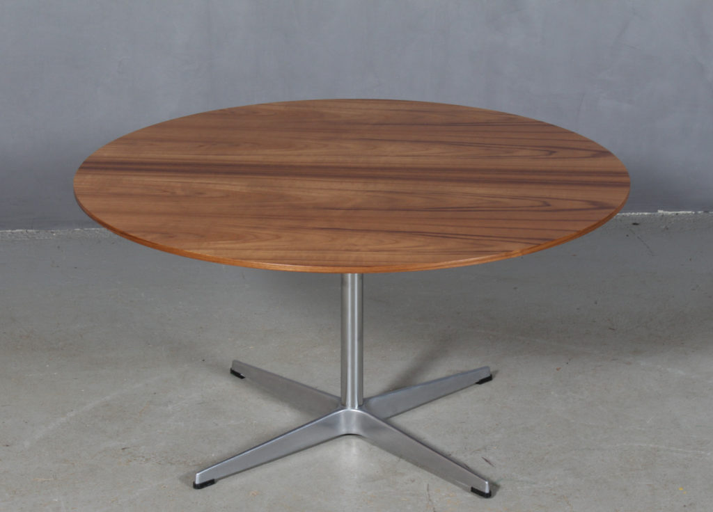 Arne Jacobsen. sofabord, teak - Another Classic