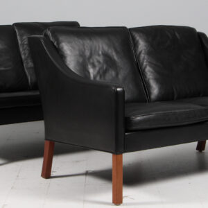 Børge Mogensen. Fritstående to pers. sofa, model 2208. Original betrukket
