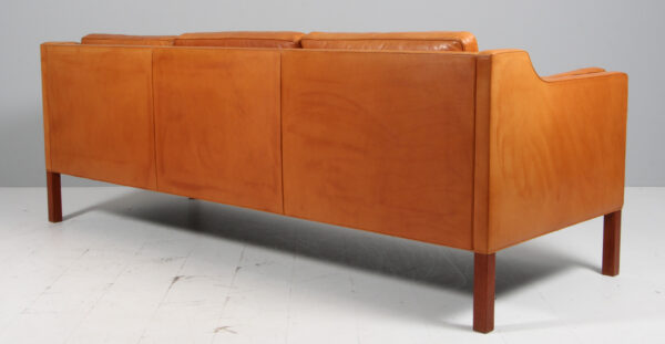 Børge Mogensen. Fritstående trepers. sofa, model 2213. Original betrukket - Image 3