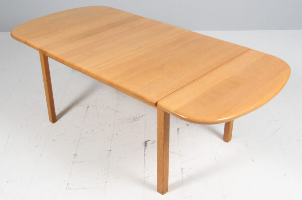 Hans J. Wegner sofabord med klapper, massiv eg. Model GE85 - Image 2