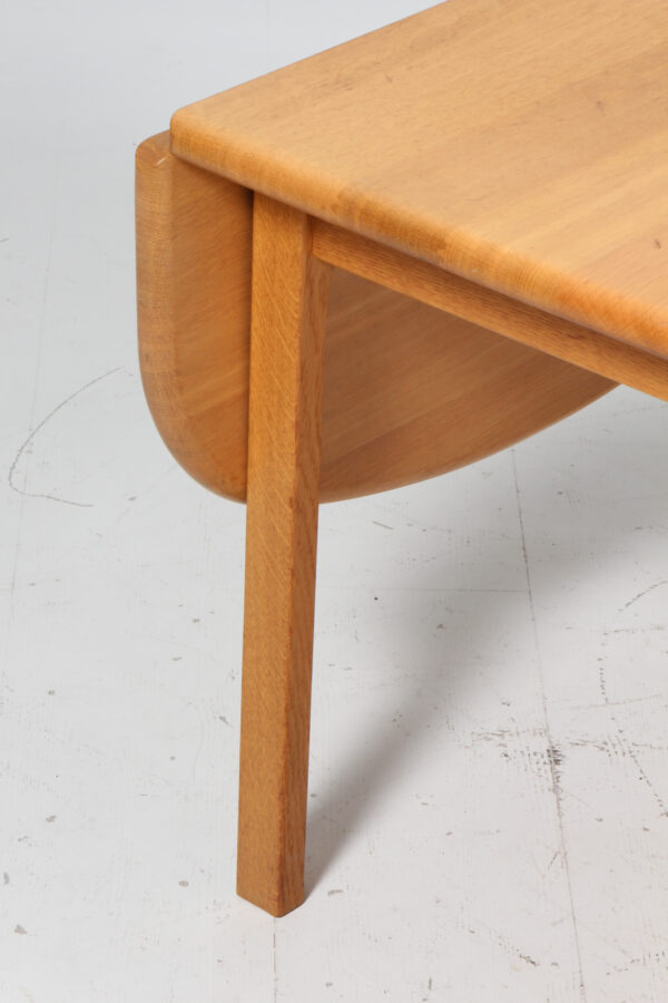 Hans J. Wegner sofabord med klapper, massiv eg. Model GE85 - Image 4