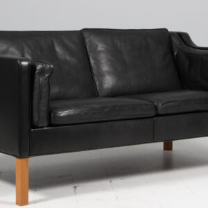 Børge Mogensen. Fritstående to pers. sofa, model 2212. Original betrukket