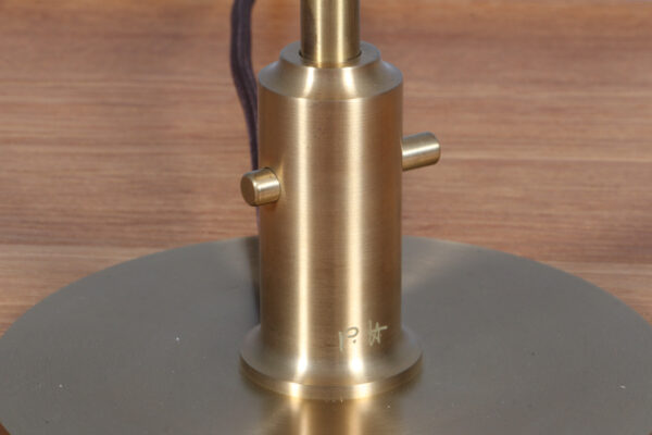 Poul Henningsen bordlampe af messing m/ ravskærme. Model 3/2. Limited edition - Image 5