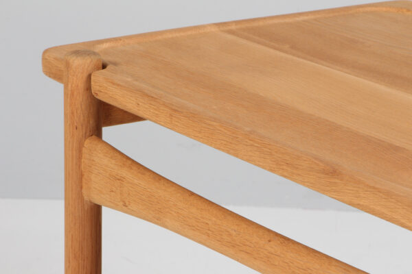 Hans J. Wegner bakkebord af massiv eg, model AT47 - Image 7