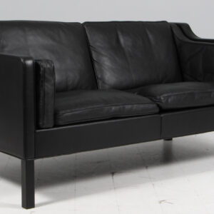 Børge Mogensen. Fritstående to pers. sofa, model 2212. Original betrukket