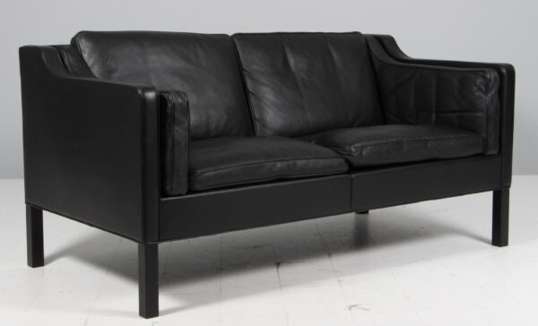 Børge Mogensen. Fritstående to pers. sofa, model 2212. Original betrukket