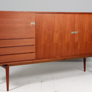 H. W. Klein skænk af teak