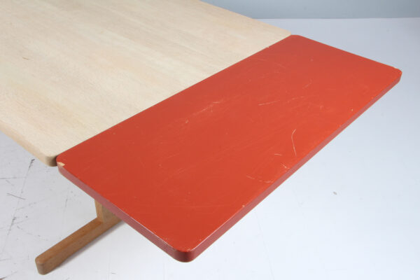 Børge Mogensen Shaker spisebord af massiv sæbebehandlet eg, model 6286 - Image 3
