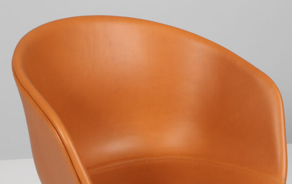Hay AAC22 About A Chair armstole, nybetrukket cognac silk anilin - Image 5