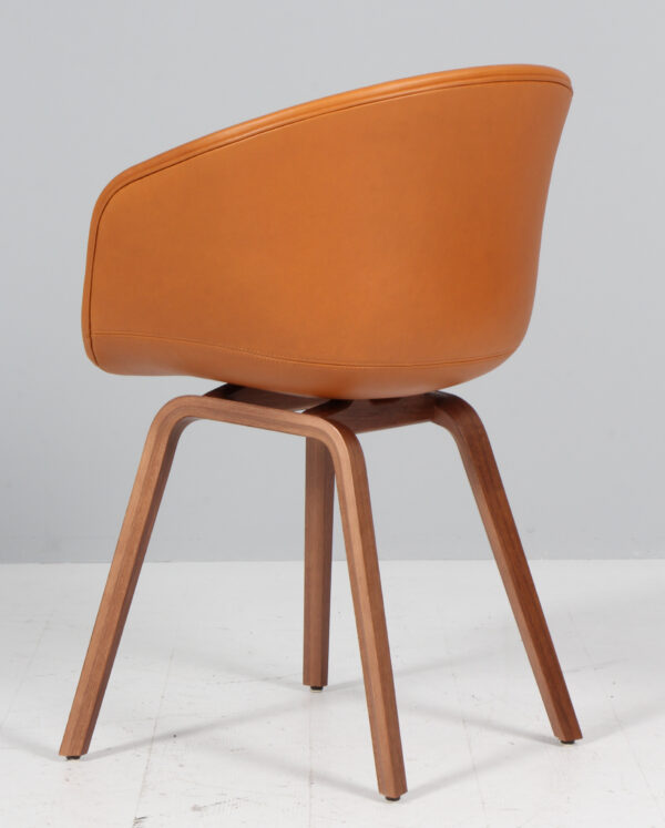 Hay AAC22 About A Chair armstole, nybetrukket cognac silk anilin - Image 4