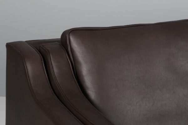 Børge Mogensen. Fritstående to pers. sofa, model 2212. Nybetrukket - Billede 7