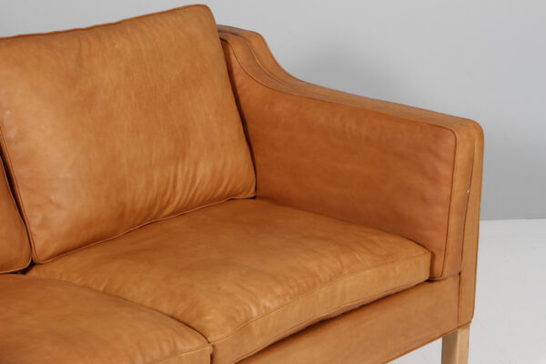 Børge Mogensen. Fritstående to pers. sofa, model 2212. Nybetrukket - Billede 5