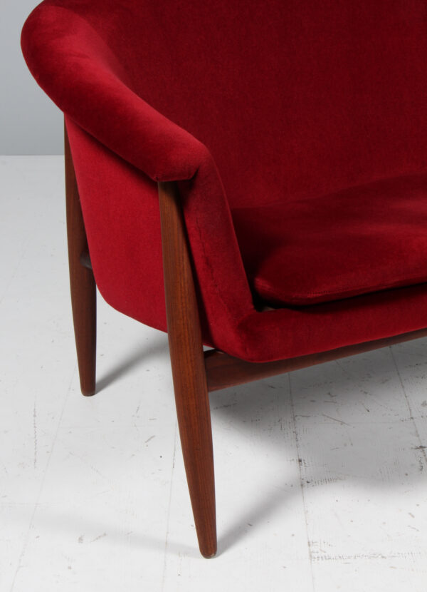 Johannes Andersen for Trensum to personers sofa af teak og velour - Billede 8