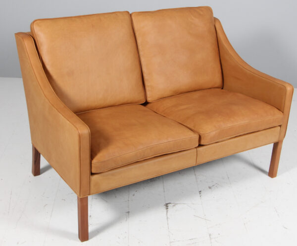 Børge Mogensen. Fritstående to pers. sofa, model 2208. Nybetrukket - Billede 2