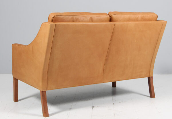 Børge Mogensen. Fritstående to pers. sofa, model 2208. Nybetrukket - Billede 3