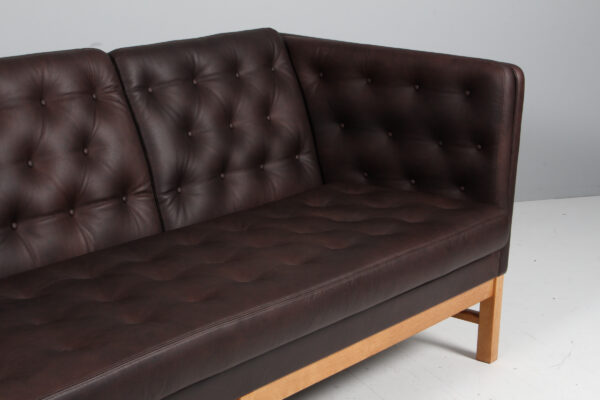 Erik Jørgensen tre personers sofa, model EJ315, nybetrukket - Billede 4