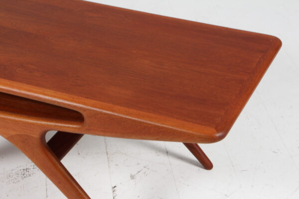 Johannes Andersen sofabord af teak, model Smilet - Billede 4