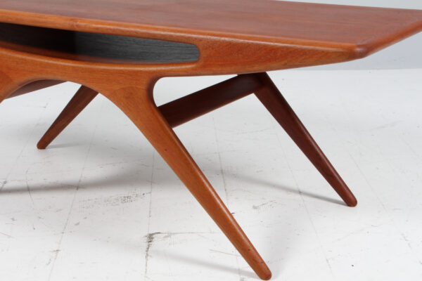 Johannes Andersen sofabord af teak, model Smilet - Billede 3