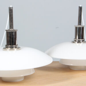 Poul Henningsen, pendel model Ph4½/4 opalglas