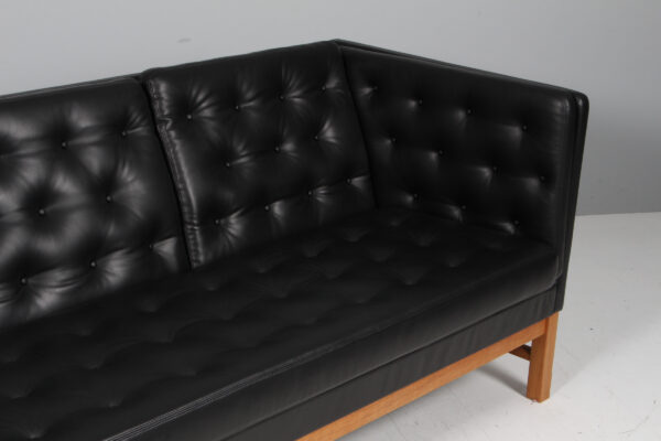 Erik Jørgensen tre personers sofa, model EJ315, nybetrukket - Billede 7