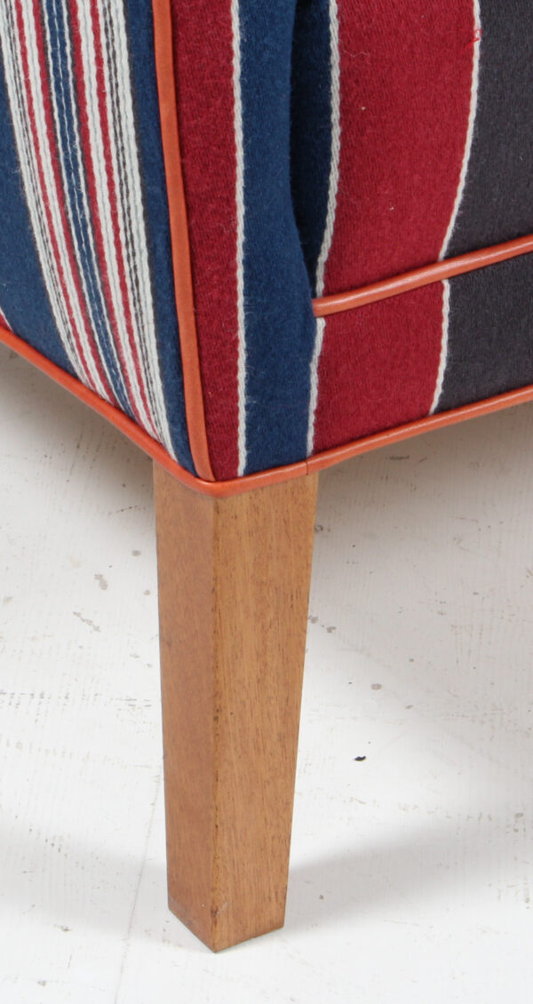 Grete Jalk for Johannes Hansen tre personers sofa, græsk stribet stof - Billede 5