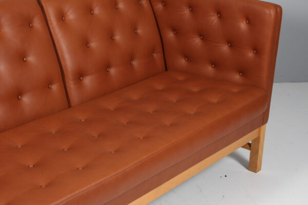 Erik Jørgensen tre personers sofa, model EJ315, nybetrukket - Billede 5