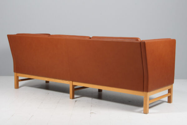 Erik Jørgensen tre personers sofa, model EJ315, nybetrukket - Billede 3
