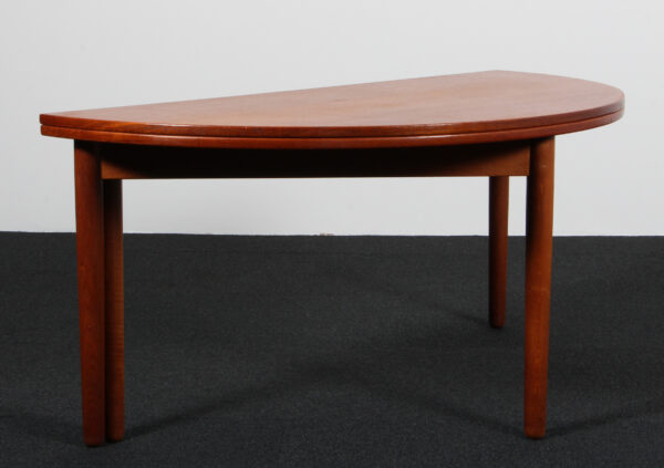 Poul M. Volther for Frem Røjle sofabord med fold ud funktion. Teak.