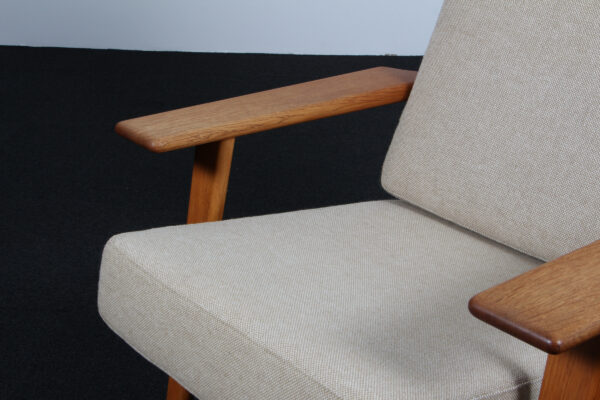 Hans J. Wegner Højrygget lænestol, model Ge290A. Eg og Hallingdal - Billede 5