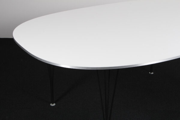 Piet Hein og Bruno Mathsson . Super Ellipse spisebord. Model B619. 2023 - Billede 8