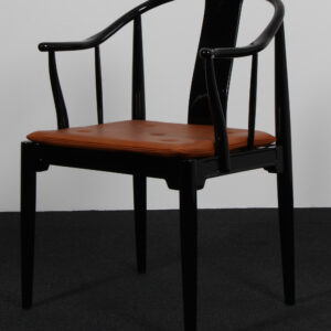 Hans J. Wegner Kinastol. Model 4283