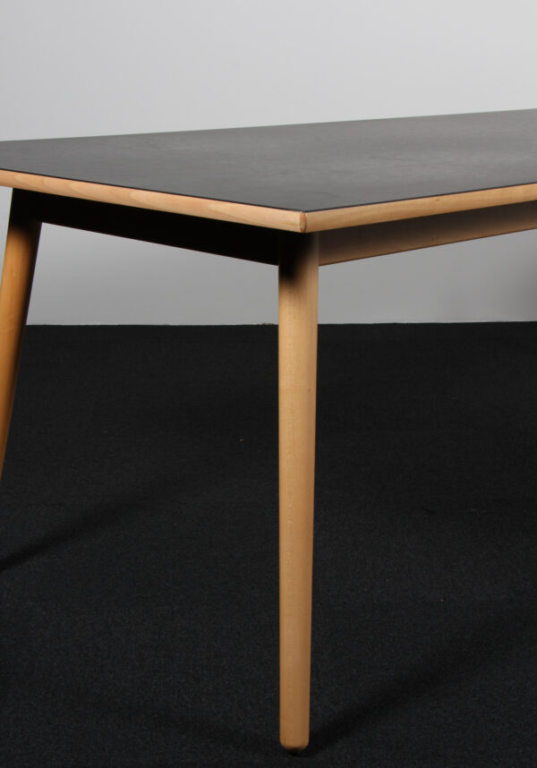 Poul M. Volther spisebord af bøg og linoleum.  Model C35C - Billede 6