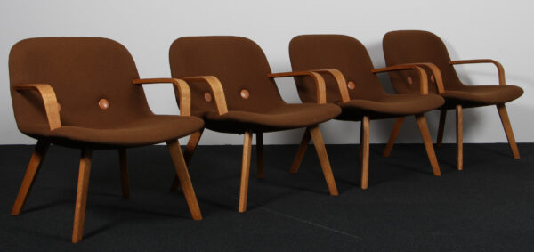 Foersom & Hiort-Lorenzen for Fredericia, Eyes lounge chair. Hallingdal