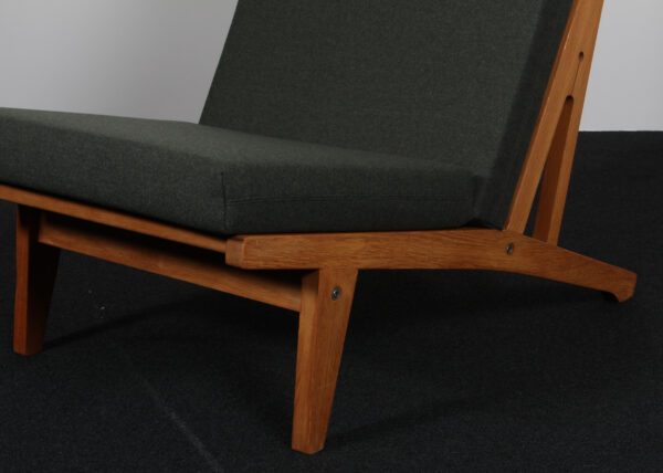 Hans J. Wegner højrygget lænestol model GE375, eg og Uld - Billede 5