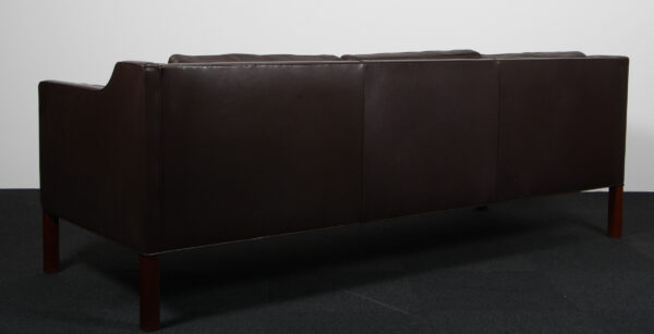 Børge Mogensen. Fritstående trepers. sofa, model 2213. Original betrukket - Billede 3