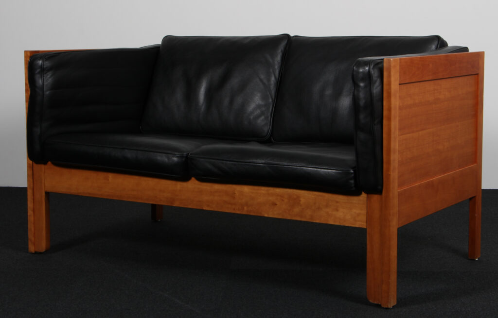 Børge Mogensen to personers sofa, model 2342. Original betrukket