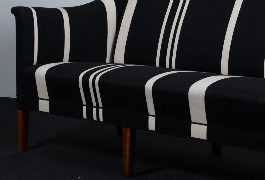 Kaare Klint for Rud Rasmussen tre personers sofa med Savak uld, model 6092 - Billede 4