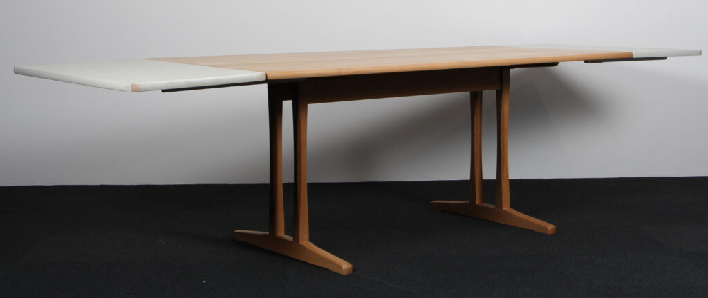 Børge Mogensen shakerbord af massiv eg. M/ plader. Model C18 - Billede 5