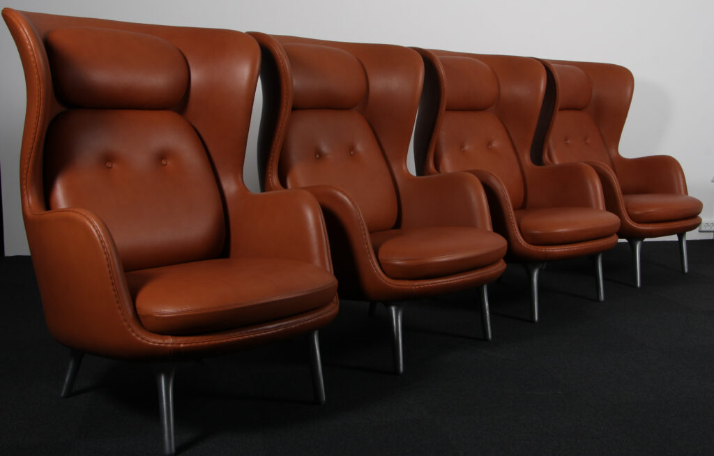 Jamie Hayon Lænestole, nybetrukket anilin læder. Model Ro