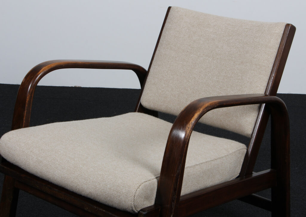 Magnus Stephensen for Fritz Hansen. Lænestol af bejdset bøg og Hallingdal. 1930'erne - Billede 8