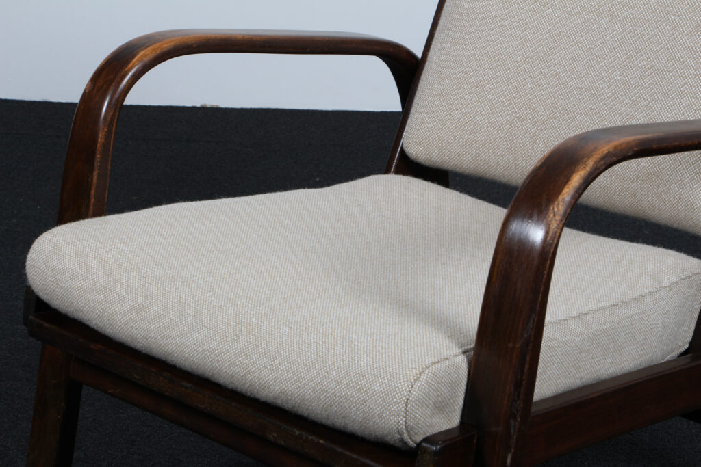 Magnus Stephensen for Fritz Hansen. Lænestol af bejdset bøg og Hallingdal. 1930'erne - Billede 7