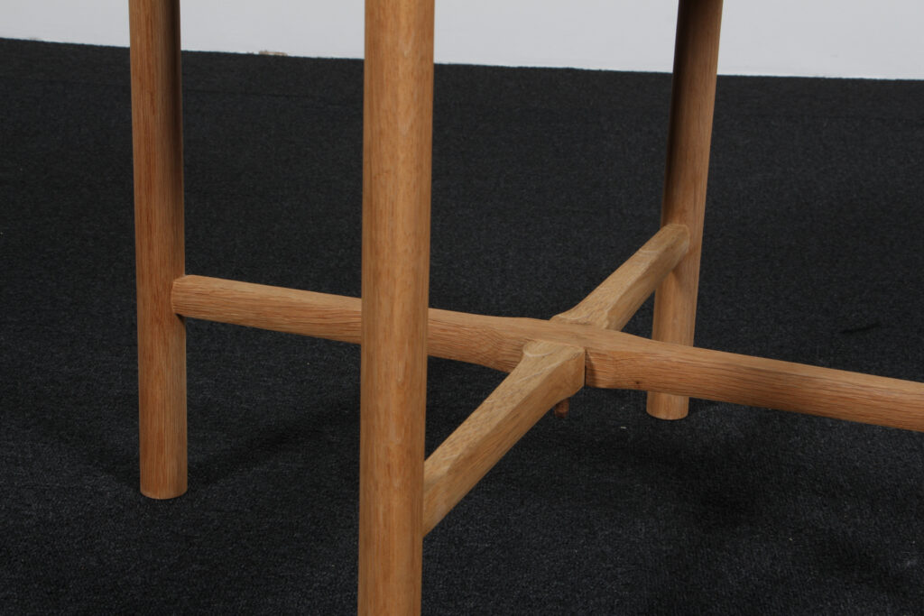 Hans J. Wegner bakkebord af massiv sæbebehandlet eg, PP35 - Billede 4