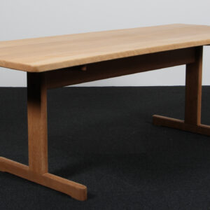 Børge Mogensen shaker sofabord af massiv eg. Nyrenoveret