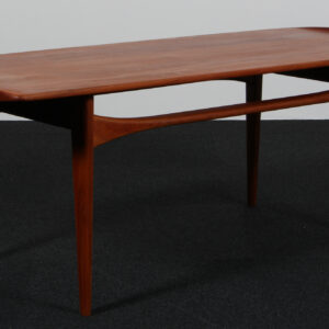 Tove & Edvard Kindt Larsen sofabord, massiv teak
