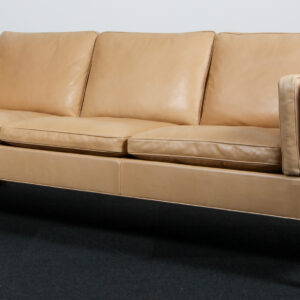 Børge Mogensen. Fritstående tre-pers. sofa, model 2213