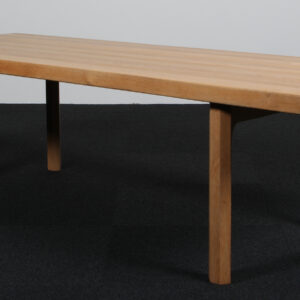 Illum Wikkelsø sofabord af massiv sæbebehandlet eg