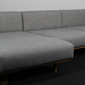 Bruunmunch chaiselong sofa med Hallingdal 126, model Reason