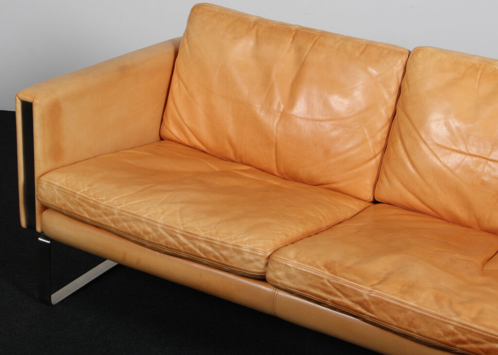 Hans J. Wegner to personers sofa af vegetabilsk læder, model CH102 - Billede 5
