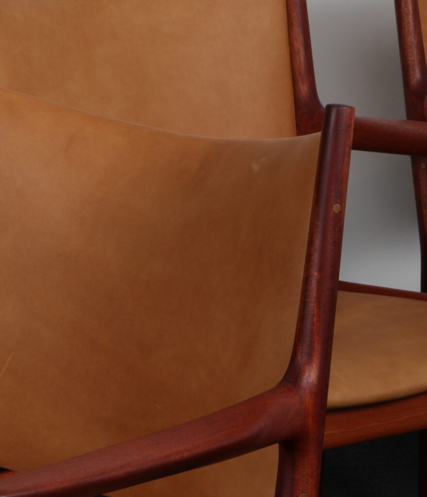 Hans J. Wegner fire armstole af mahogni og anilin læder, model JH513 - Billede 7