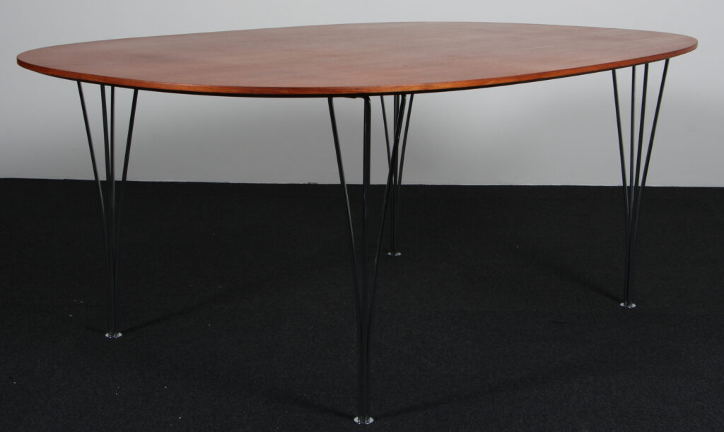 Piet Hein & Bruno Mathsson super ellipse, teak